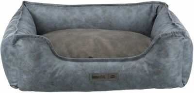 Trixie    Calito vital,  , / ,  / (,  3)