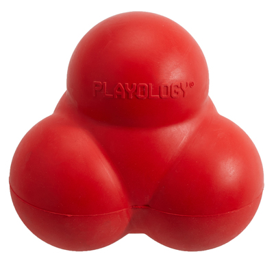 Playology хрустящий жевательный тройной мяч SQUEAKY BOUNCE BALL с пищалкой и с ароматом говядины, красный (фото)