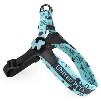  United Pets   Complete me Writing    ()
