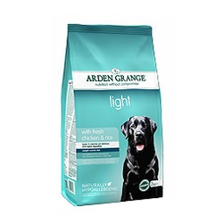 Arden Grange Light диетический сухой корм для взрослых собак, с курицей и рисом.