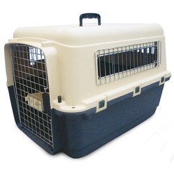 Triol пластиковая переноска для кошек и собак Premium Medium, размер 67,5х51х47 см
